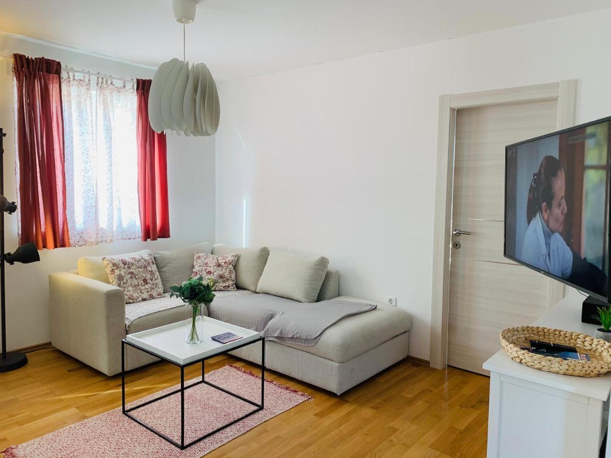 Apartman Marley Appartement Kostrena Buitenkant foto