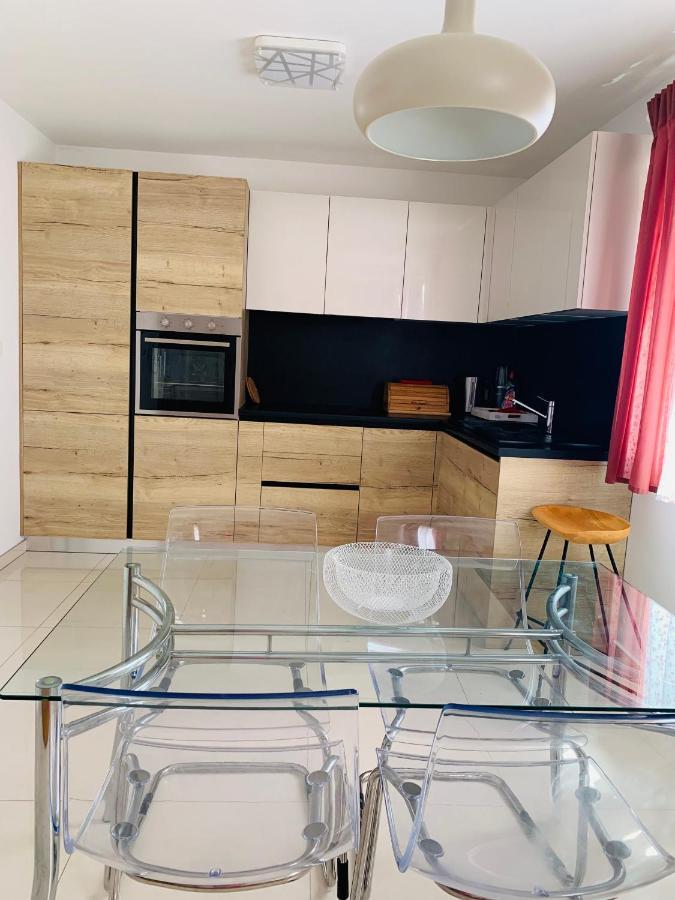Apartman Marley Appartement Kostrena Buitenkant foto